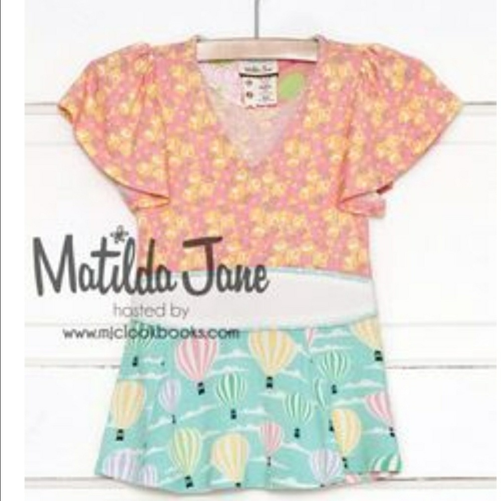 EUC Size 6 Matilda Jane Flying Higher Top